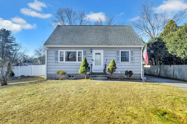 18 Clancy Street, Chelmsford, MA 01824