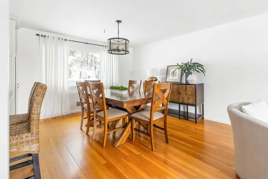 44 Agnes Dr, Framingham, MA 01701 - Image #3