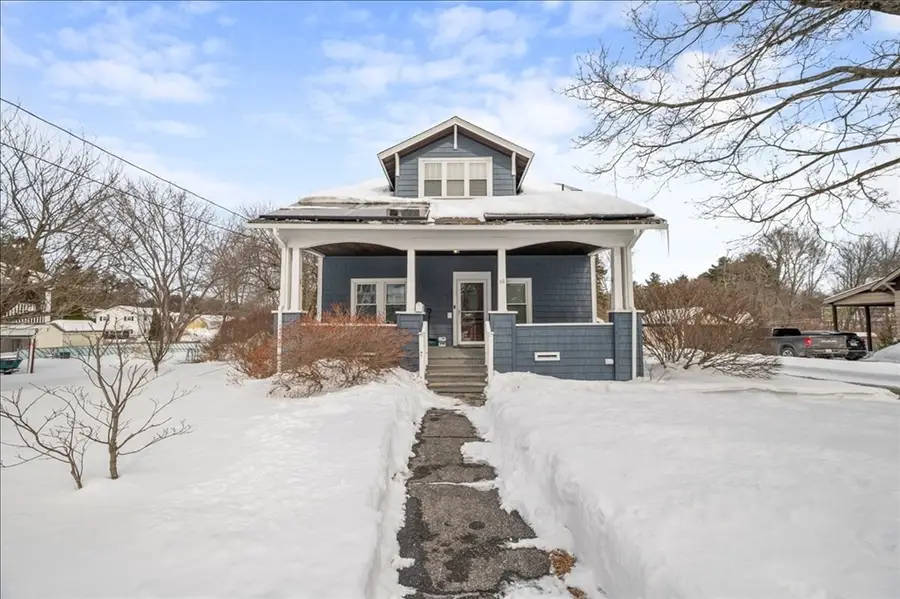 61 School St, Auburn, MA 01501 - Image #2