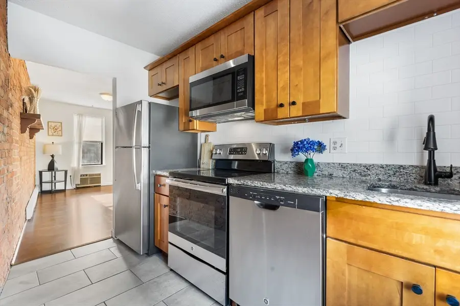 6 Cypress Road #606, Boston, MA 02135 - Image #3