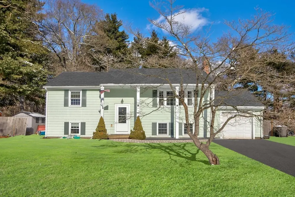 13 Potter Rd, Framingham, MA 01701 - Image #1