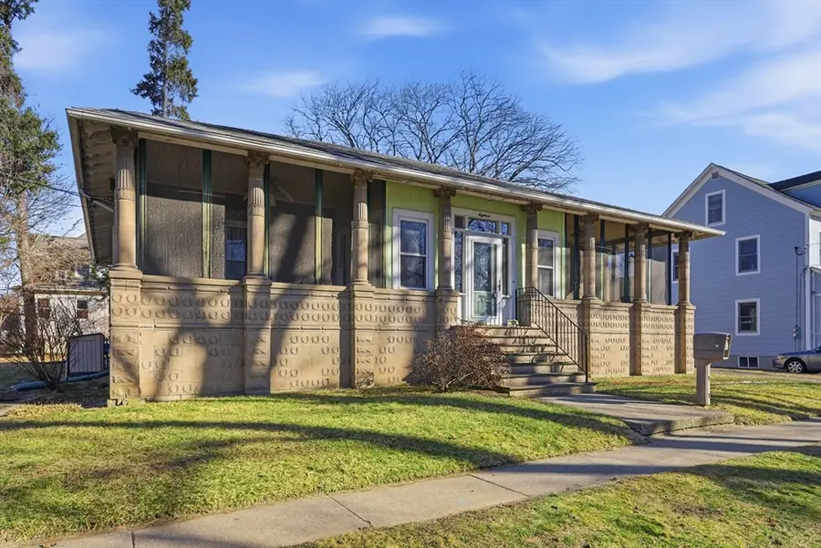 18 Cedar St, Northampton, MA 01060 - Image #2