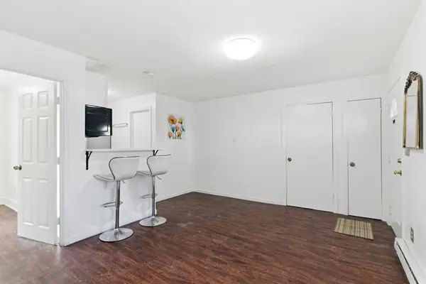 90 Brooks St #90, Boston, MA 02128