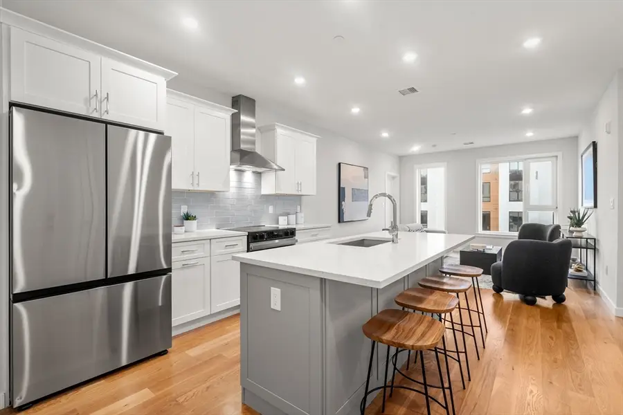 267 Old Colony #503, Boston, MA 02127 - Image #2