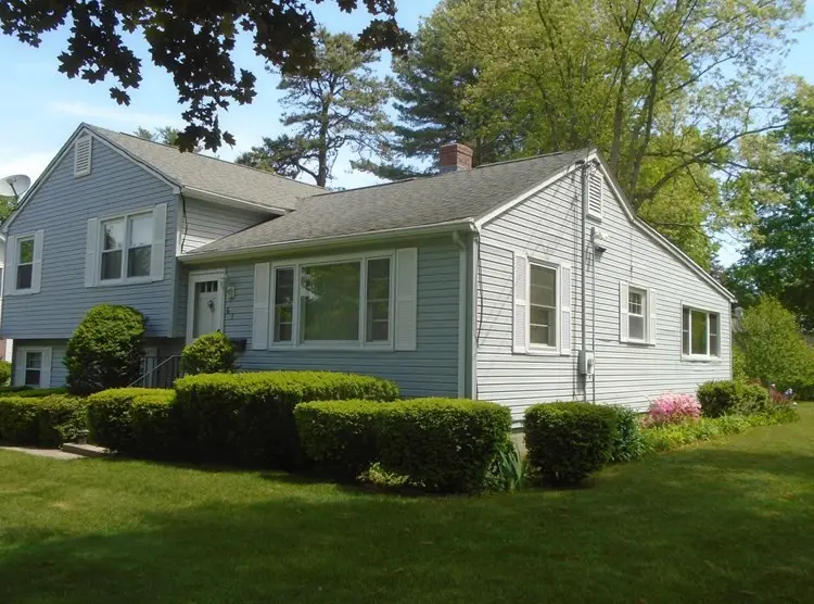 63 Meadowlark Dr, Longmeadow, MA 01106 - Image #2