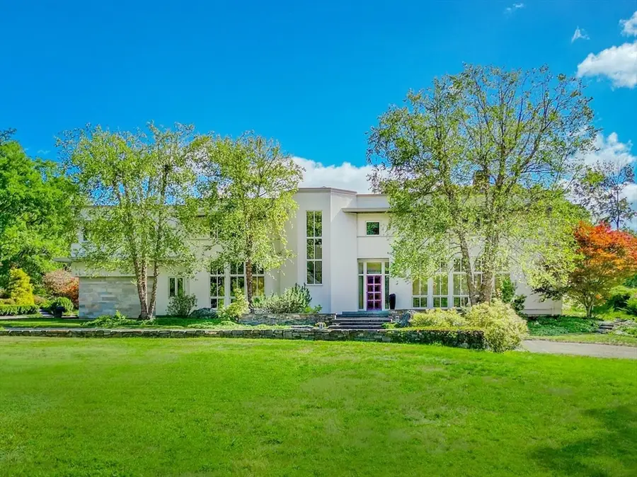 23 Bedford Rd, Lincoln, MA 01773 - Image #2