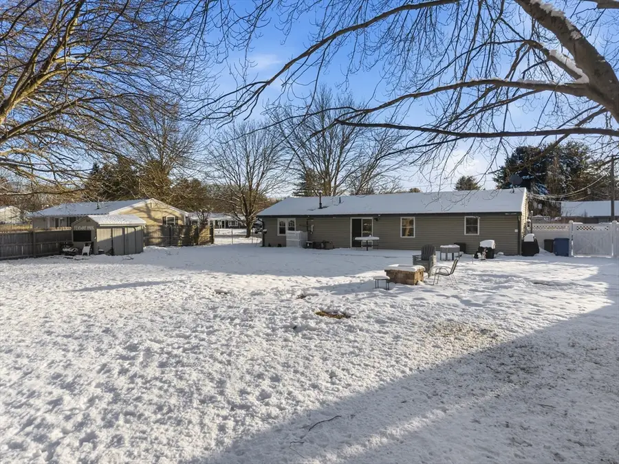 239 Powderhorn Dr, Taunton, MA 02780 - Image #2