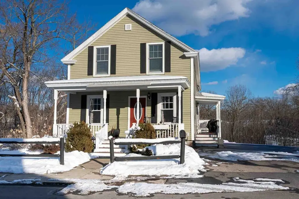 40 Arlington Ave, Dracut, MA 01826 - Image #1