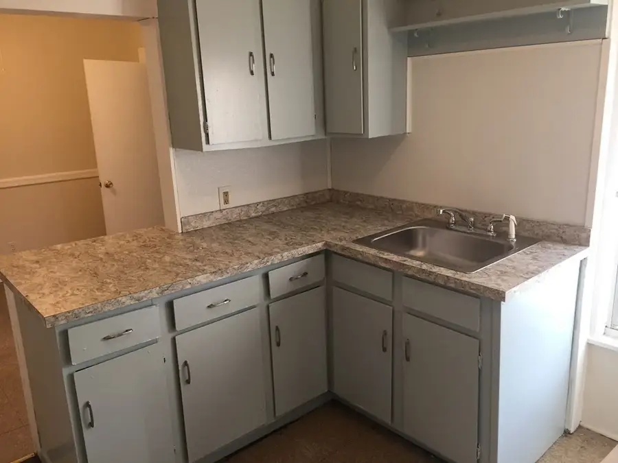 3 Belmont St, Westfield, MA 01085 - Image #3