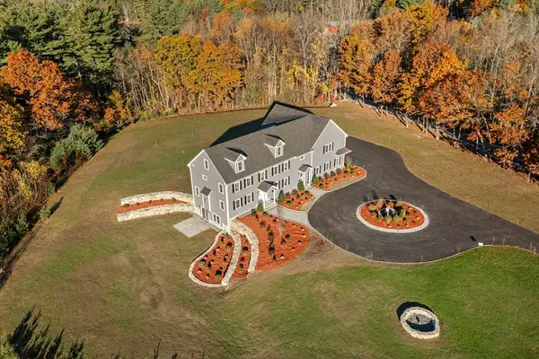 22 Townsend Rd, Shirley, MA 01464