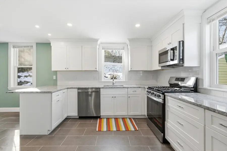 18 West St, Hingham, MA 02043 - Image #3