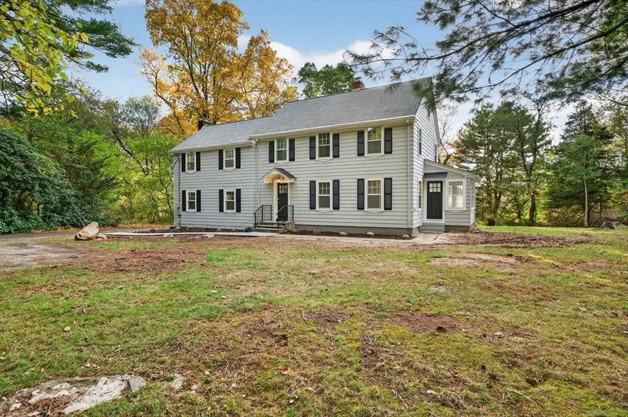 3360 Diamond Hill Rd, Cumberland, RI 02864 - Image #2