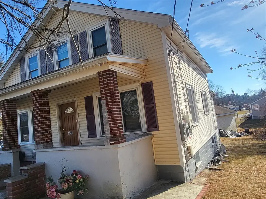 438 School St, Stoughton, MA 02072 - #3