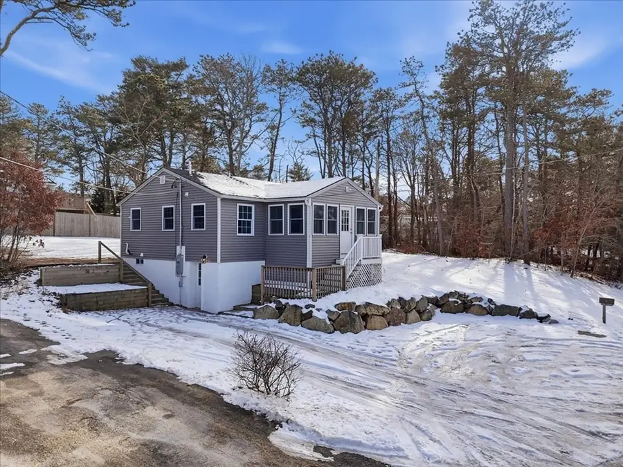 9 Blissful Ln, White Island Shores, MA 02538 - Image #2