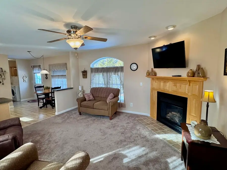 11 Settlers Rd, Taunton, MA 02780 - #2