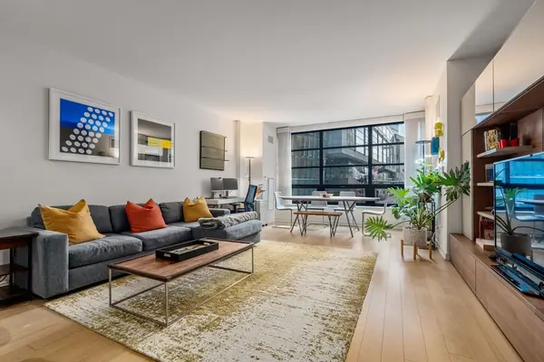 580 Washington St. #2A, Boston, MA 02111