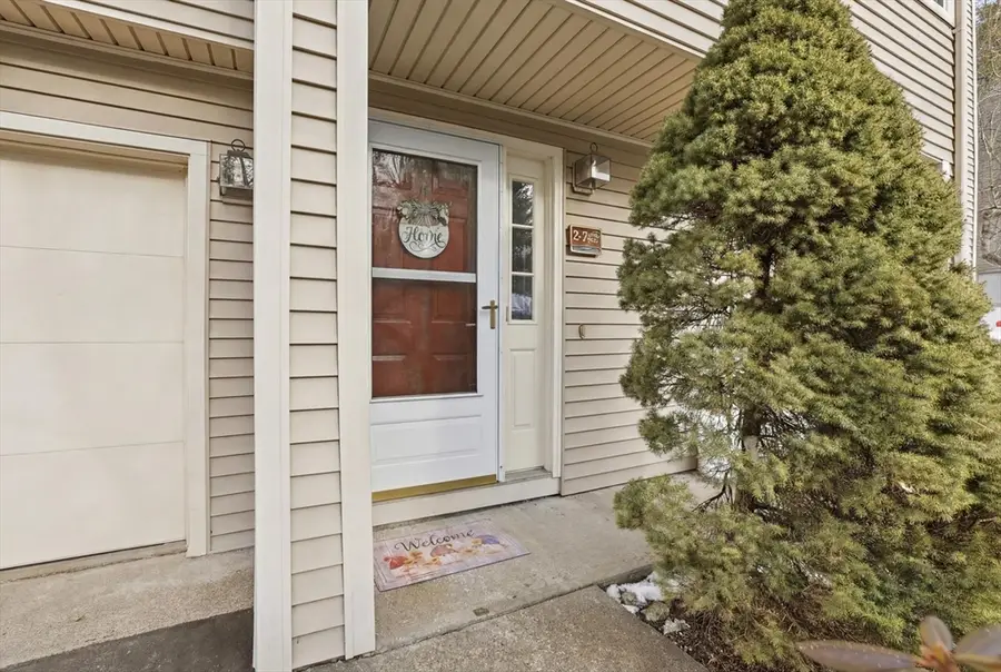 25 Thayer Pond Dr #2, North Oxford, MA 01537 - Image #2