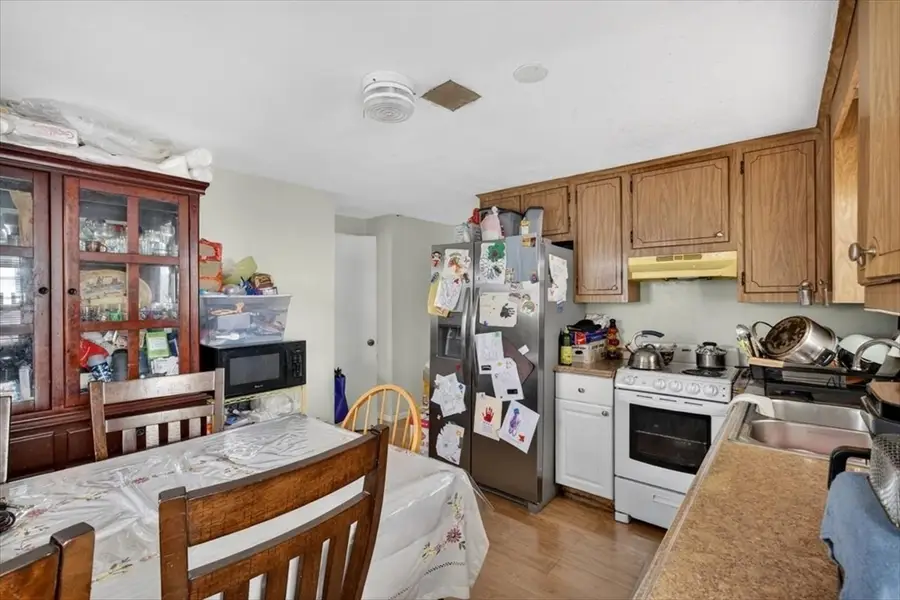 596 Ash St, Brockton, MA 02301 - Image #3