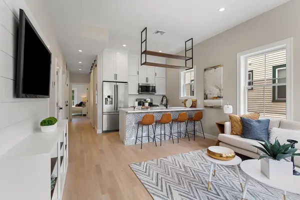 32 Wentworth St #2, Boston, MA 02124