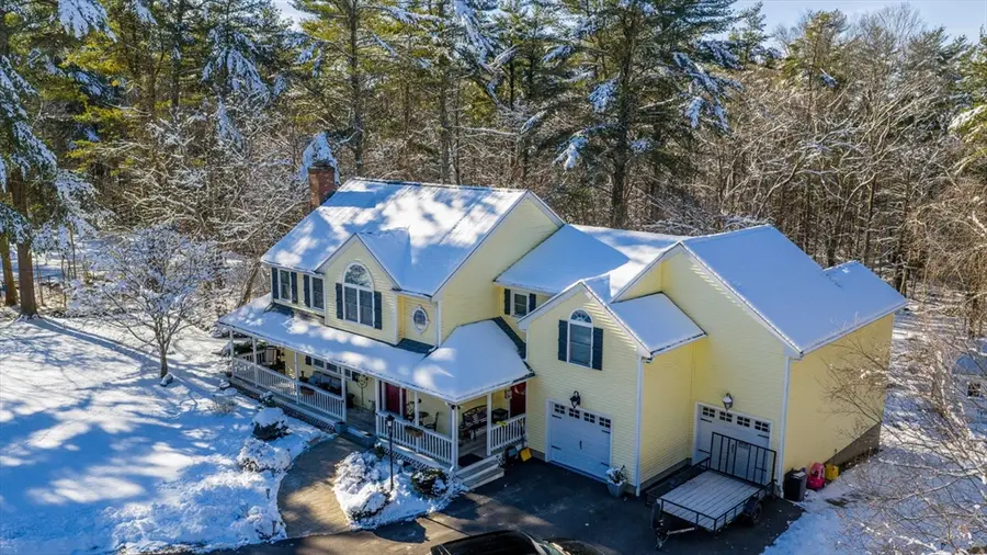 23 Elmwood Dr, Berkley, MA 02779 - Image #3