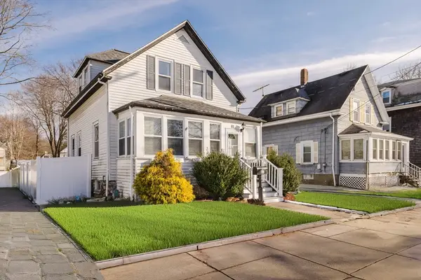 81 Chilson Ave, Mansfield, MA 02048