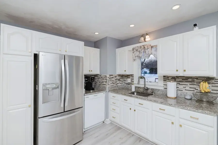 81 Chilson Ave, Mansfield, MA 02048 - Image #3