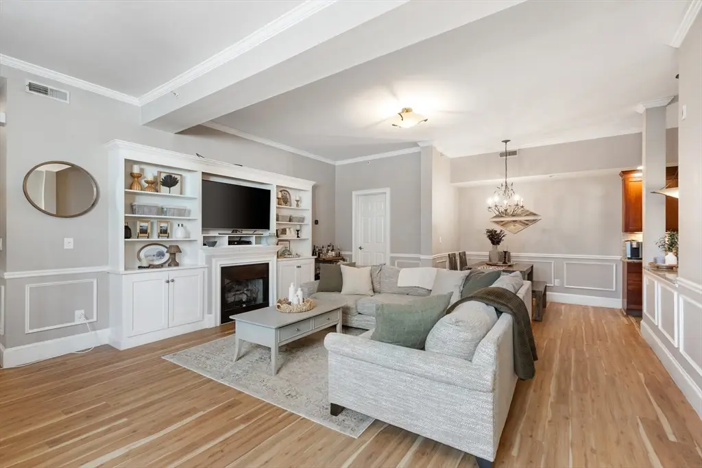 349 Fulton St #10, Medford, MA 02155 - Image #1