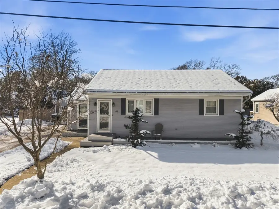 69 Coggeshall St, Dartmouth, MA 02747 - Image #3