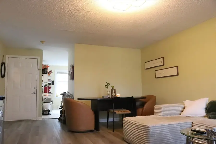 312 Water St #4, Lawrence, MA 01841 - #3