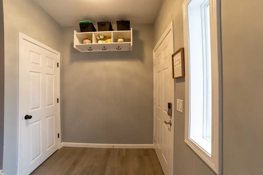 23 Gaslight Ln #23, Easton, MA 02356 - Image #3