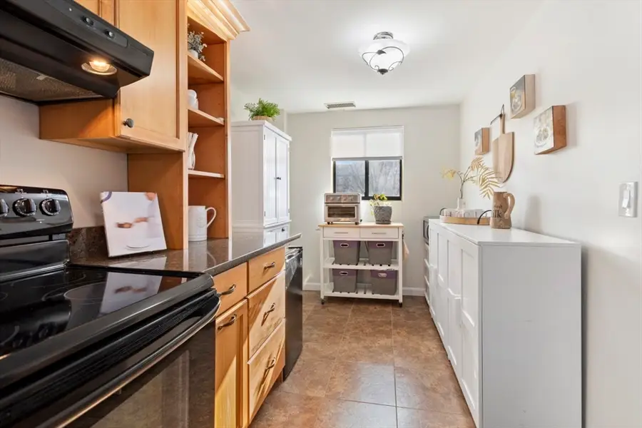 30 Revere Beach Pkwy #415, Medford, MA 02155 - Image #3