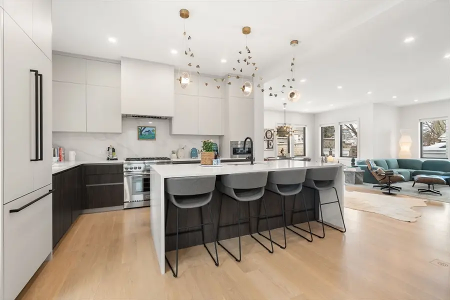 116 Thorndike St #1, Brookline, MA 02446 - Image #2