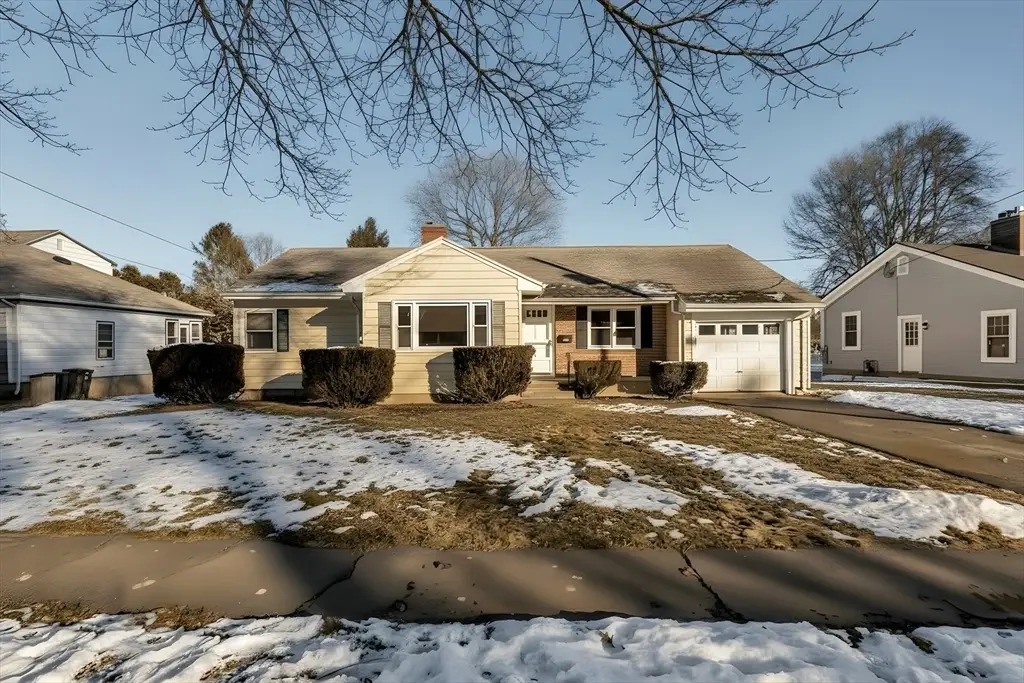 31 Webster Ave, Beverly, MA 01915 - Image #1