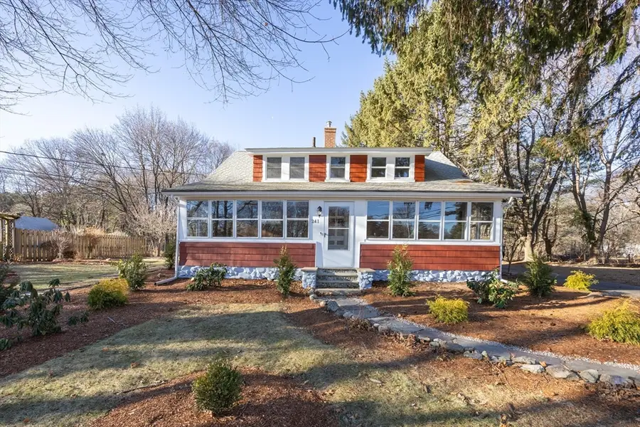 241 Fisher St, Walpole, MA 02081 - Image #2