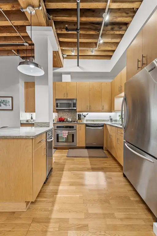 101 Broad St #3B, Boston, MA 02110 - Image #3