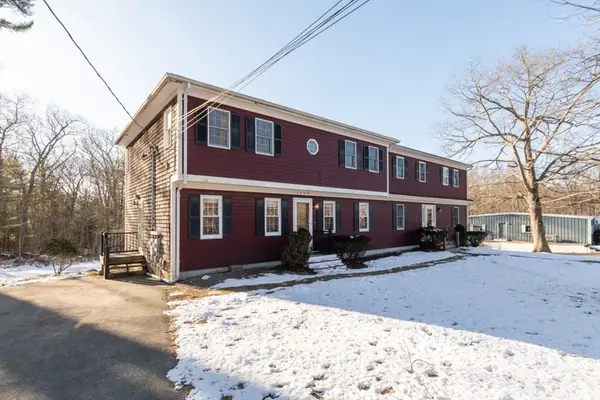 1969 County St, Taunton, MA 02718