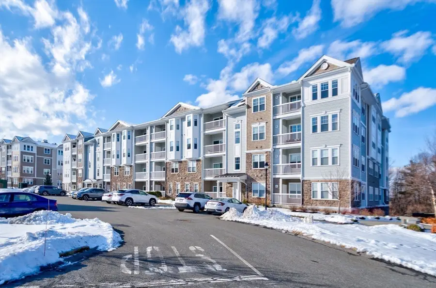 4 Francis Dr #312, Andover, MA 01810 - Image #2