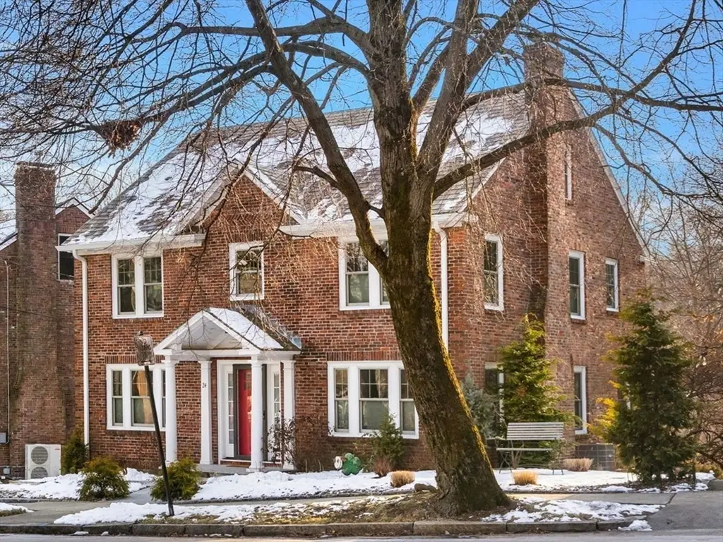 24 Blake Rd, Brookline, MA 02445 - Image #1