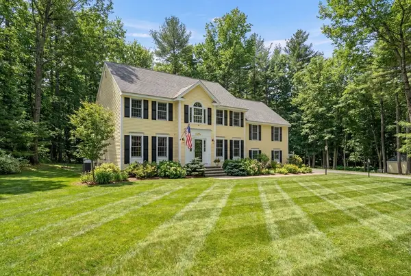 94-C Lawrence Rd, Boxford, MA 01921