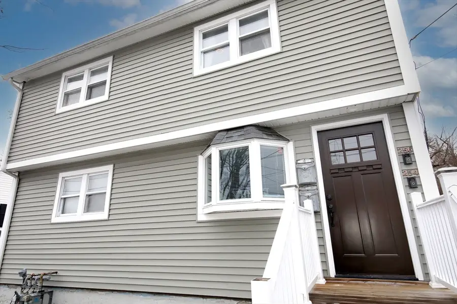 254-256 Pleasant St, Lowell, MA 01852 - Image #2