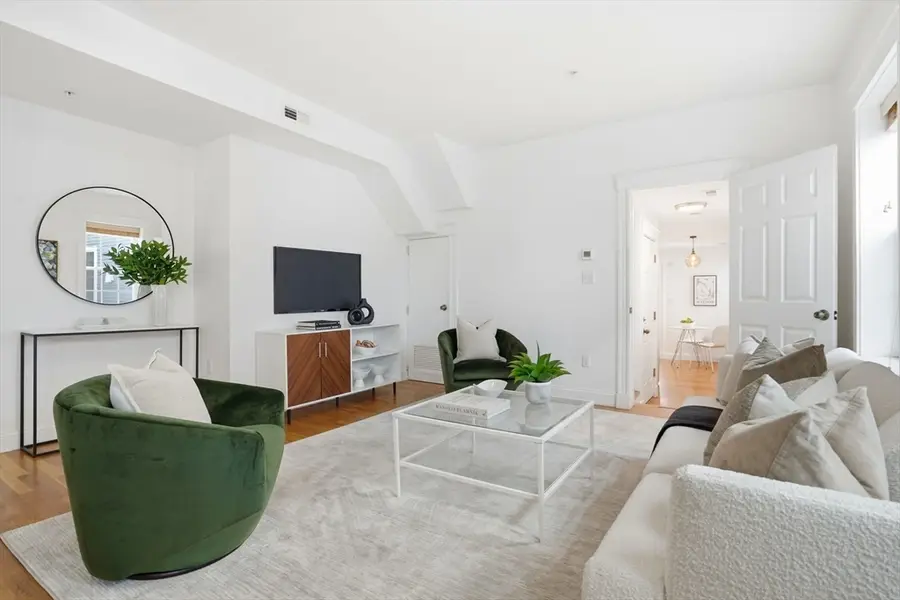 172-174 Auburn Street #3, Cambridge, MA 02139 - Image #3