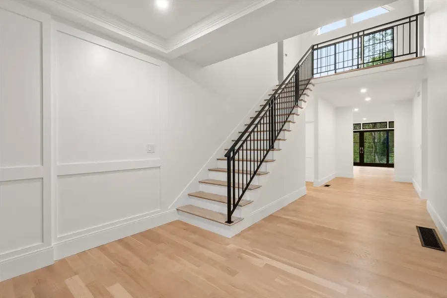 365 Worcester St, Wellesley, MA 02481 - Image #2