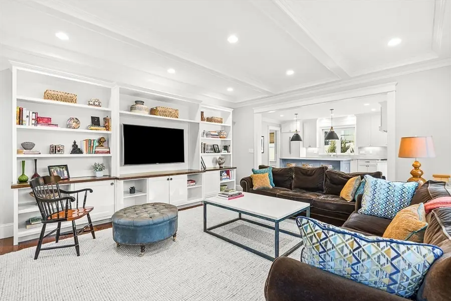 25 Cavanaugh Path, Newton, MA 02459 - Image #3