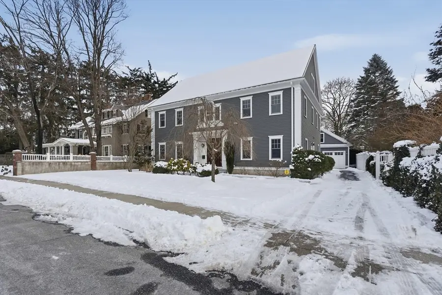 10 Sheffield West, Winchester, MA 01890 - Image #2