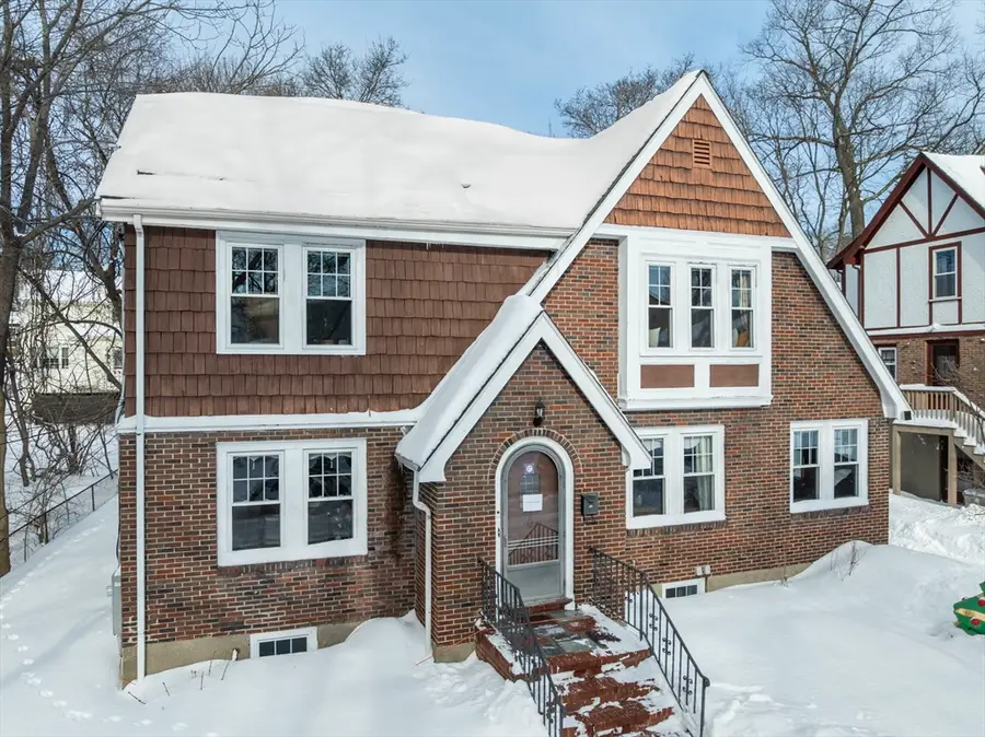 17 Ireland Rd, Newton, MA 02459 - Image #2