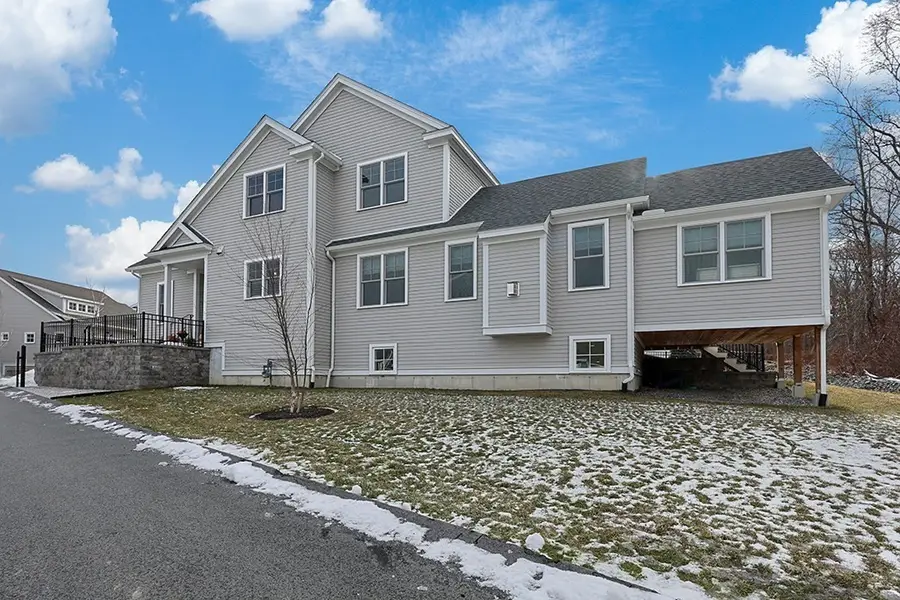 47 Weston Ln #47, Hopkinton, MA 01748 - Image #2
