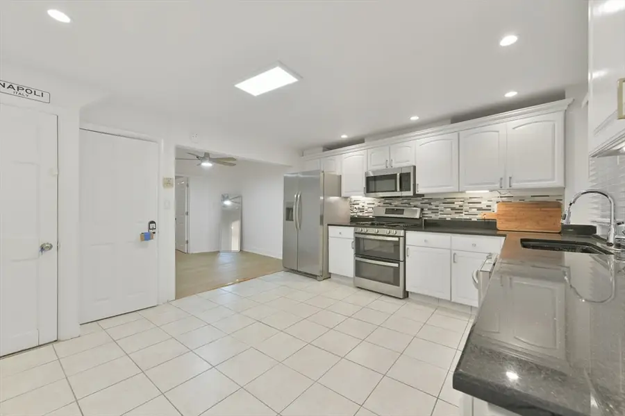 144-144A Salem St, Boston, MA 02113 - #2