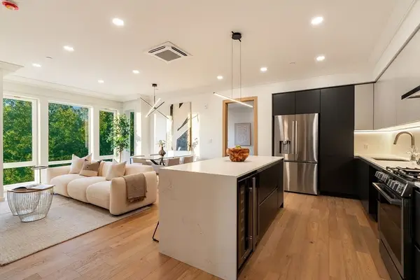 388 Washington Street #303, Quincy, MA 02169