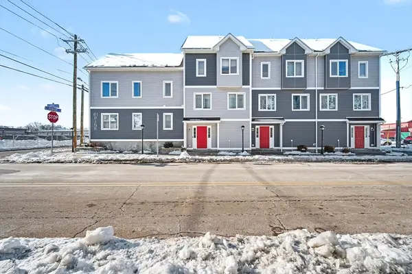 61 Pine St. #9, Attleboro, MA 02703