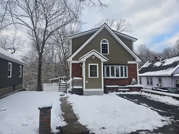 7 Central St, Saugus, MA 01906